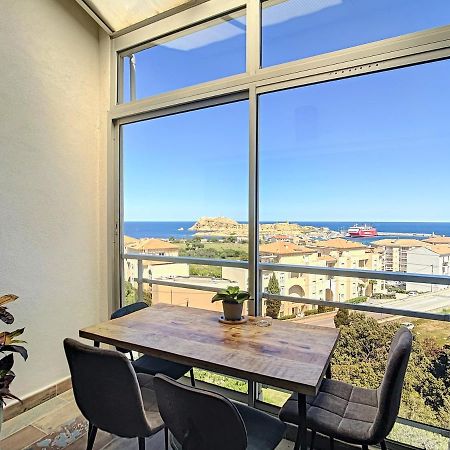 Tres Beau Duplex Vue Panoramique Mer, Proche Plage Л'Иль-Рус Экстерьер фото
